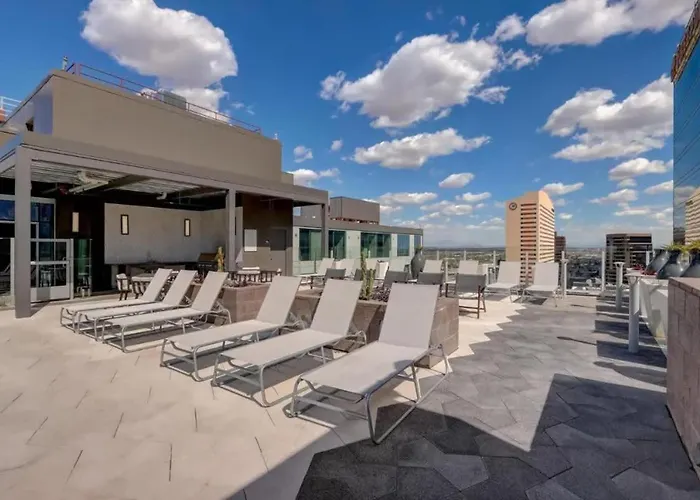 Apartment Boulevard Downtown Highrise 1br Sky Pool Parking Gym 13 *