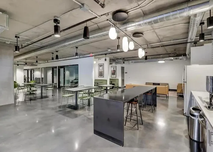 Boulevard Downtown Highrise 1br Sky Pool Parking Gym 13 * Phoenix