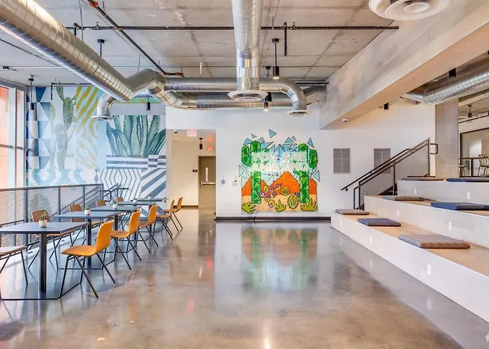 Boulevard Downtown Highrise 1br Sky Pool Parking Gym 13 Phoenix